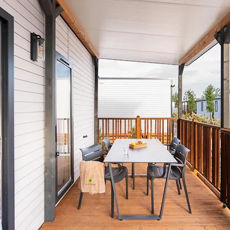 Club Del Sole Tenuta Primero Family Collection