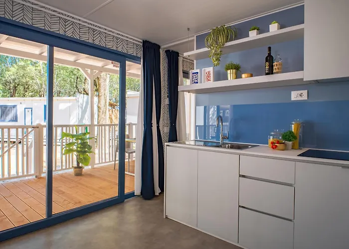 Club Del Sole Tenuta Primero Family Üdülőközpont 4*