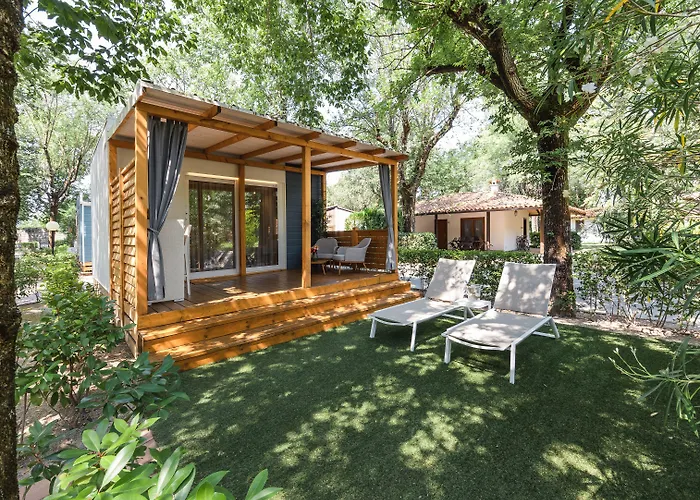 Club Del Sole Tenuta Primero Family Üdülőközpont 4*